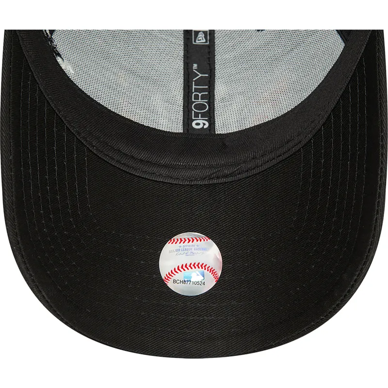 curva-9forty-koi-fish-new-york-yankees-mlb-new-era