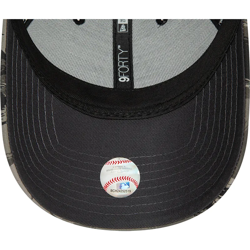 curva-9forty-all-over-print-painted-new-york-yankees-mlb-new-era