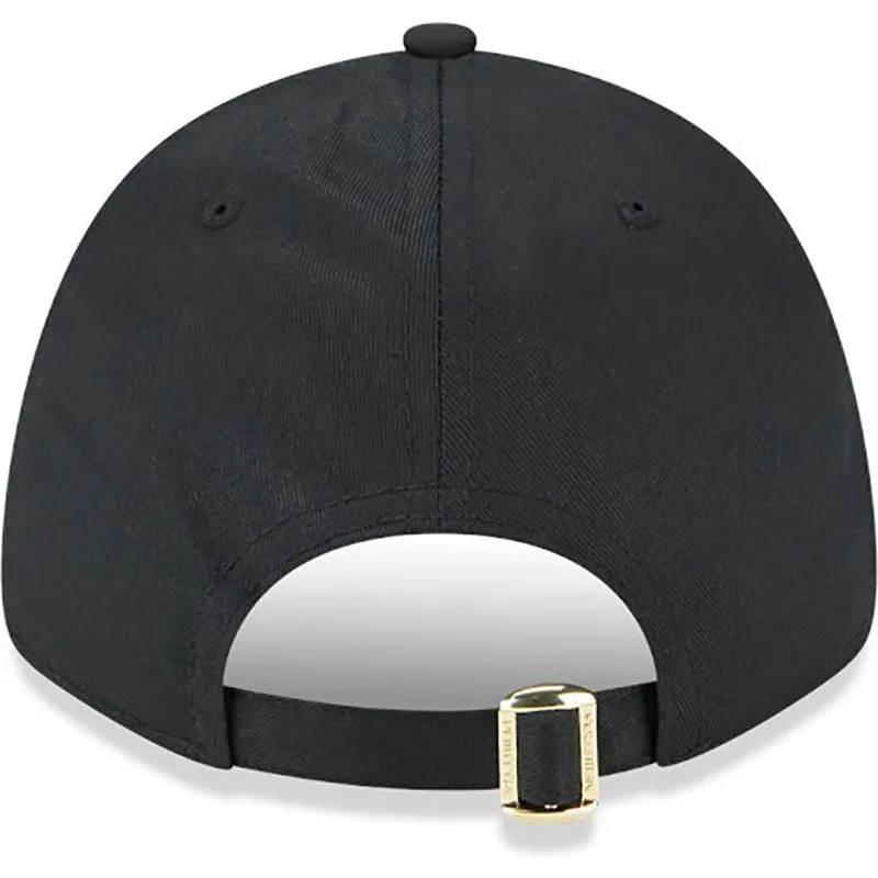curva-9forty-pin-chicago-bulls-nba-new-era curva-9forty-pin-chicago-bulls-nba-new-era
