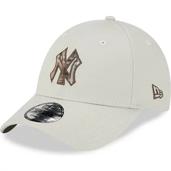 Νέα Εποχή Καμπυλωτή Πλευρά 9FORTY Check Infill Νέα Υόρκη Yankees MLB Μπεζ Ρυθμιζόμενο Καπέλο