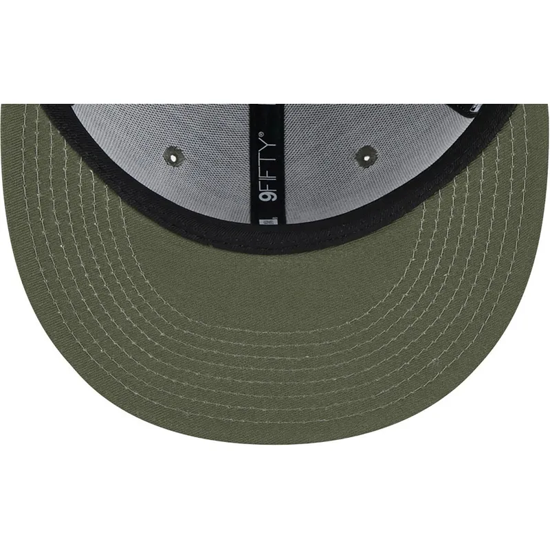 plana-snapback-9fifty-league-essential-new-york-yankees-mlb-new-era