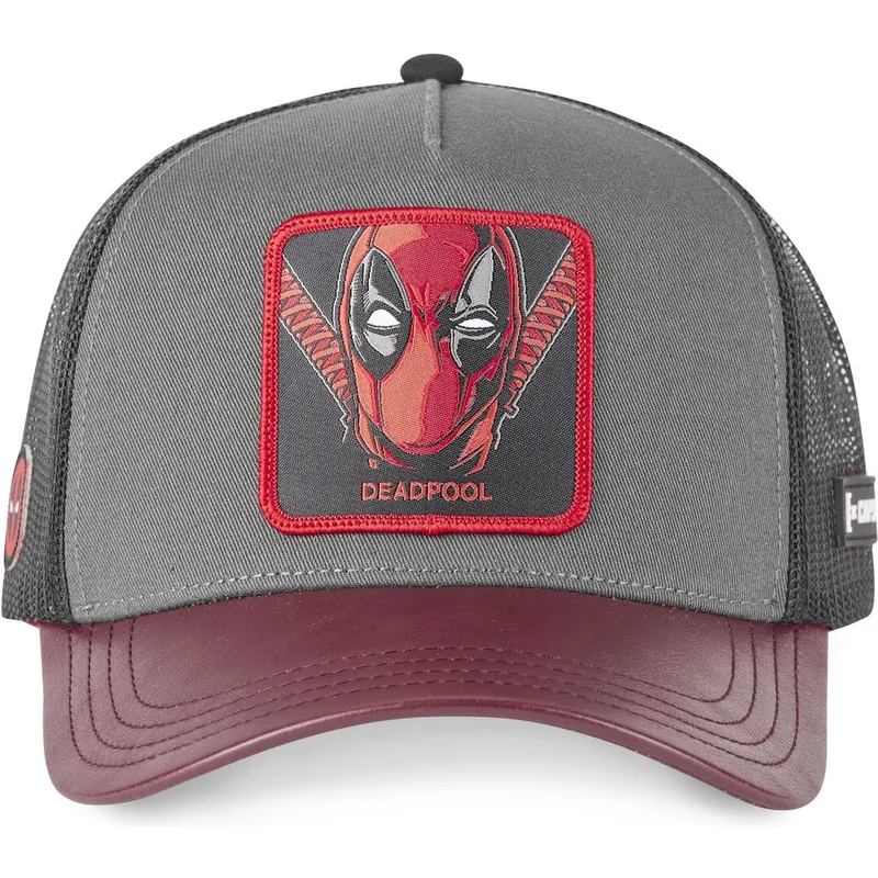 curva-snapback-deadpool-marvel-comics-capslab
