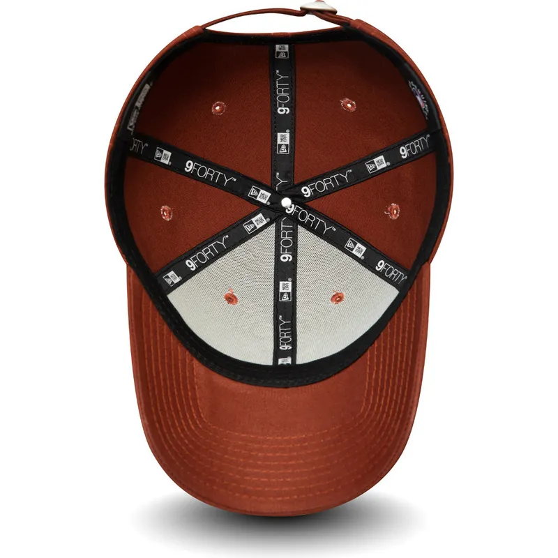 curva-9forty-league-essential-new-york-yankees-mlb-new-era