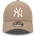 curva-claro-9forty-league-essential-new-york-yankees-mlb-new-era