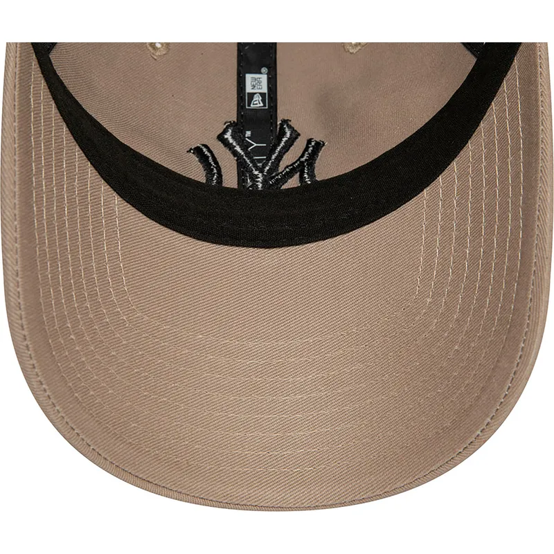 curva-negro-9twenty-league-essential-new-york-yankees-mlb-new-era