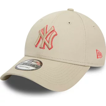 Gorra curva beige ajustable 9FORTY Team Outline de New York Yankees MLB de New Era