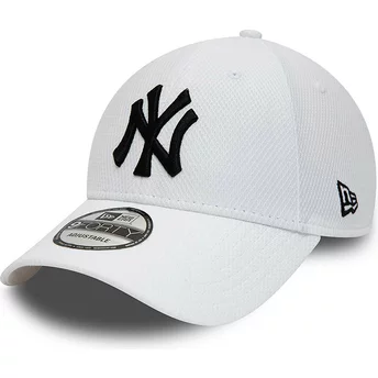 Λευκό Ρυθμιζόμενο Καπέλο 9FORTY Diamond Era Essential των New York Yankees MLB της New Era με καμπύλη γείσο