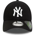 gorra-curva-negra-ajustable-9forty-repreve-league-essential-de-new-york-yankees-mlb-de-new-era