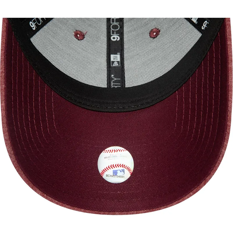curva-granate-granate-9forty-jersey-essential-new-york-yankees-mlb-new-era