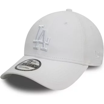 Λευκό ρυθμιζόμενο καπέλο με καμπύλη γείσο και λευκό λογότυπο 9FORTY League Essential των Los Angeles Dodgers MLB από την New Era
