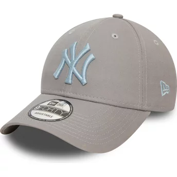 Gorra curva gris ajustable con logo azul 9FORTY League Essential de New York Yankees MLB de New Era