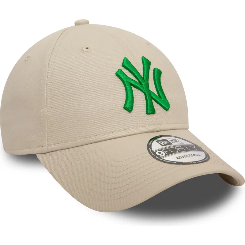 curva-9forty-league-essential-new-york-yankees-mlb-new-era curva-9forty-league-essential-new-york-yankees-mlb-new-era