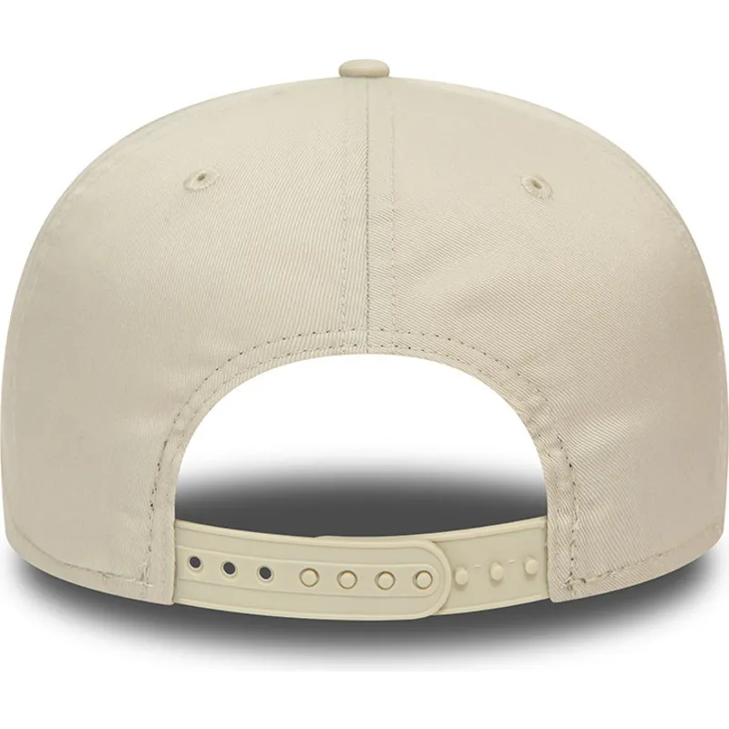 plana-snapback-negro-9fifty-league-essential-new-york-yankees-mlb-new-era