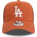 gorra-trucker-marron-a-frame-league-essential-de-los-angeles-dodgers-mlb-de-new-era