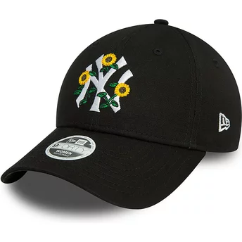 Μαύρο Ρυθμιζόμενο Γυναικείο Καπέλο με Καμπυλωτή Γείσα 9FORTY Floral των New York Yankees MLB από την New Era