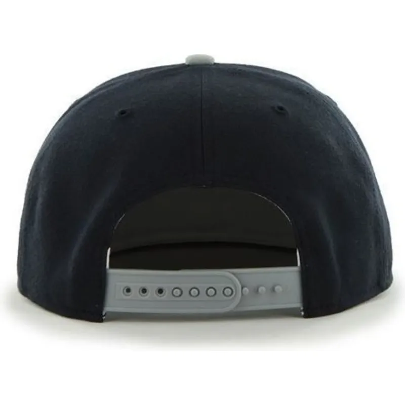 plana-snapback-new-york-yankees-mlb-47-brand