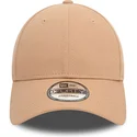 gorra-curva-beige-ajustable-9forty-essential-de-new-era