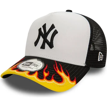 Λευκό και μαύρο τράκερ καπέλο A Frame Flame των New York Yankees MLB από την New Era