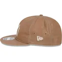 gorra-plana-marron-ajustable-9fifty-waxed-canvas-de-new-york-yankees-mlb-de-new-era