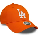 gorra-curva-naranja-ajustable-para-mujer-9forty-league-essential-de-los-angeles-dodgers-mlb-de-new-era