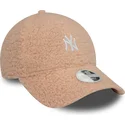 9forty-borg-new-york-yankees-mlb-new-era