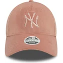 gorra-curva-rosa-ajustable-para-mujer-9forty-velour-diamante-de-new-york-yankees-mlb-de-new-era