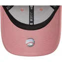 gorra-curva-rosa-ajustable-con-logo-rosa-9forty-league-essential-de-new-york-yankees-mlb-de-new-era