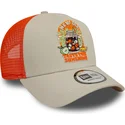 gorra-trucker-beige-y-naranja-9forty-a-frame-summer-patch-de-taste-the-sunshine-de-new-era