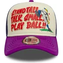 gorra-trucker-beige-y-violeta-9forty-a-frame-graphic-de-stand-tall-talk-small-play-ball-de-new-era