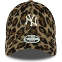 9forty-cosy-animal-new-york-yankees-mlb-new-era
