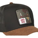 trucker-coyote-loo12-wi2-looney-tunes-capslab