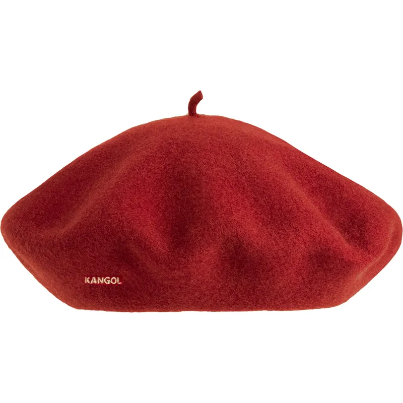 modelaine-red-kangol