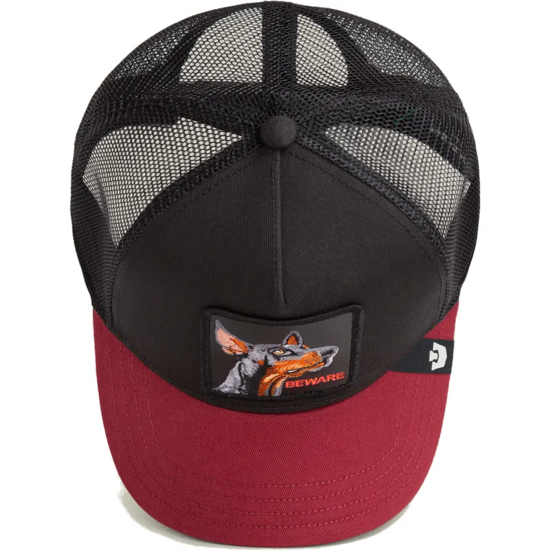 gorra-trucker-negra-y-roja-perro-doberman-beware-the-farm-de-goorin-bros
