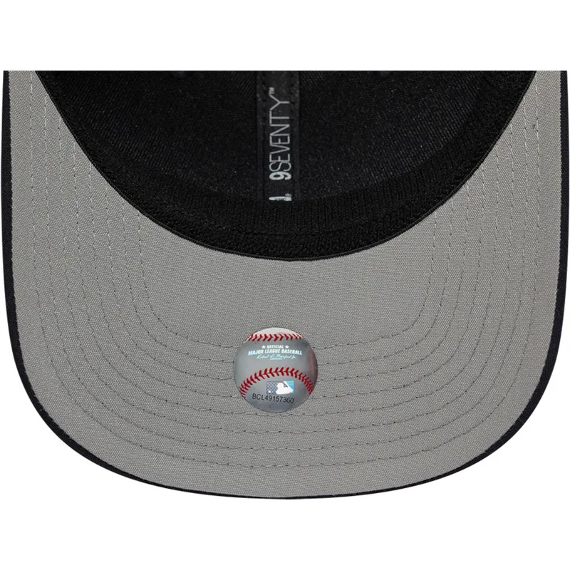 trucker-9seventy-stretch-snap-circle-spring-training-new-york-yankees-mlb-new-era