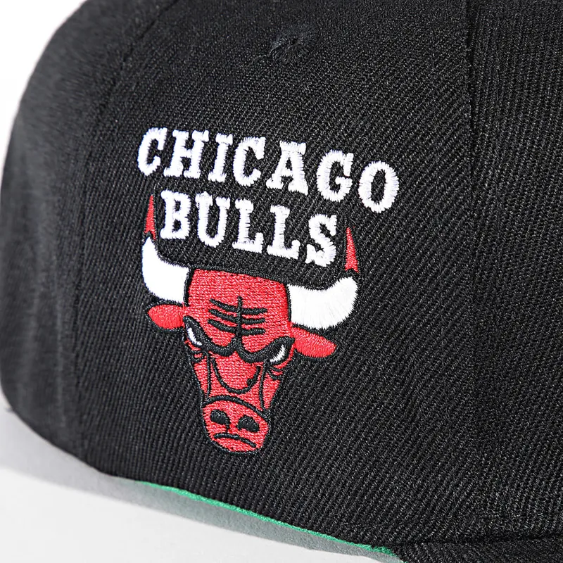 snapback-triple-play-chicago-bulls-nba-mitchell-ness