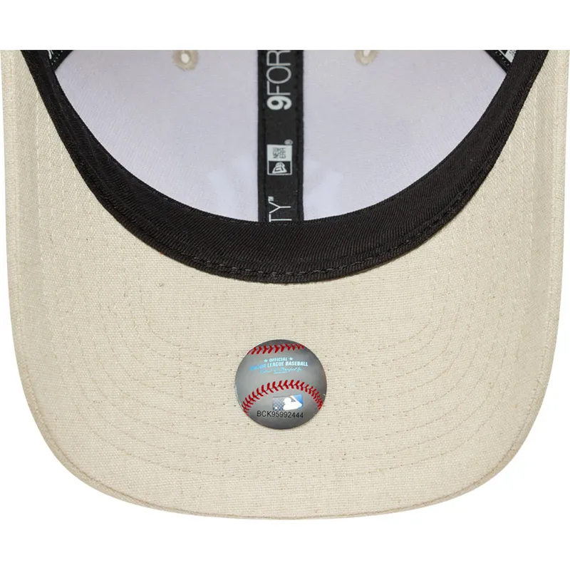 snapback-9forty-m-crown-linen-new-york-yankees-mlb-new-era