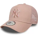 trucker-logo-a-frame-outline-new-york-yankees-mlb-new-era