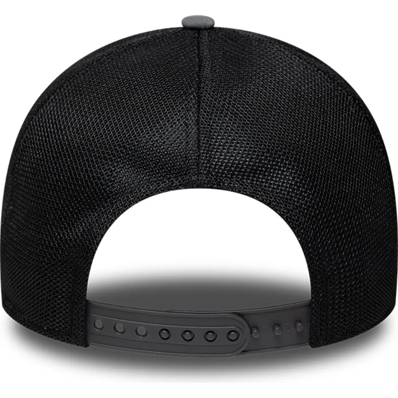 trucker-logo-a-frame-sport-new-york-yankees-mlb-new-era