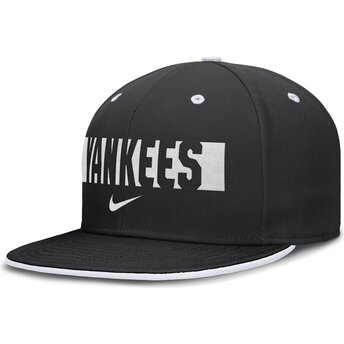 Μαύρο εφαρμοστό επίπεδο καπέλο Primetime Dri-Fit True Structured Round Bill των New York Yankees MLB από Nike