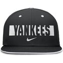 primetime-dri-fit-true-structured-round-bill-new-york-yankees-mlb-nike