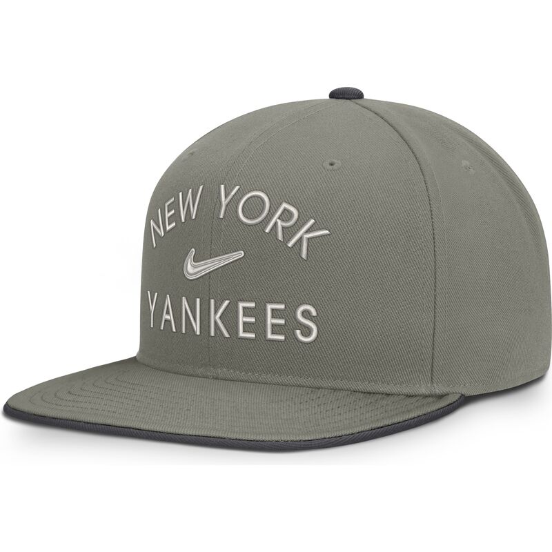 snapback-dri-fit-pro-structured-square-bill-new-york-yankees-mlb-nike
