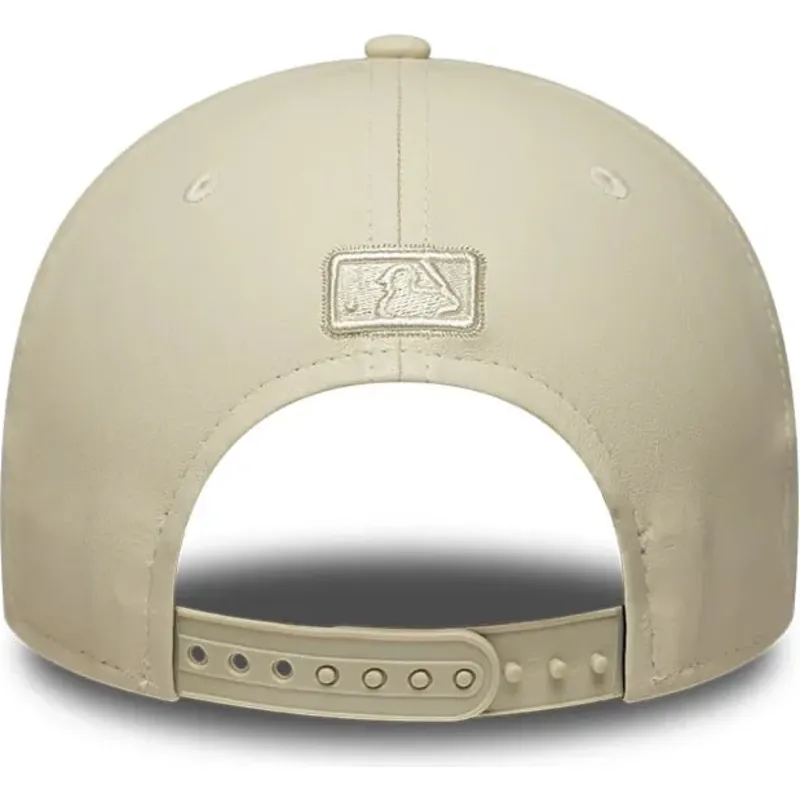 snapback-9forty-m-crown-pu-diamante-los-angeles-dodgers-mlb-new-era