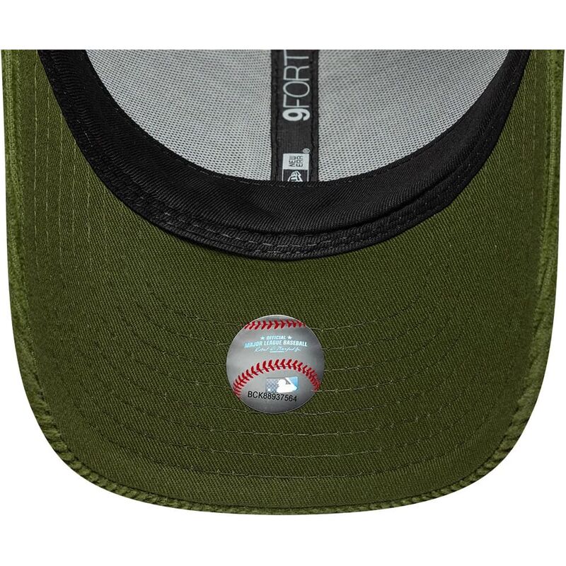 9forty-m-crown-cord-new-york-yankees-mlb-new-era 9forty-m-crown-cord-new-york-yankees-mlb-new-era