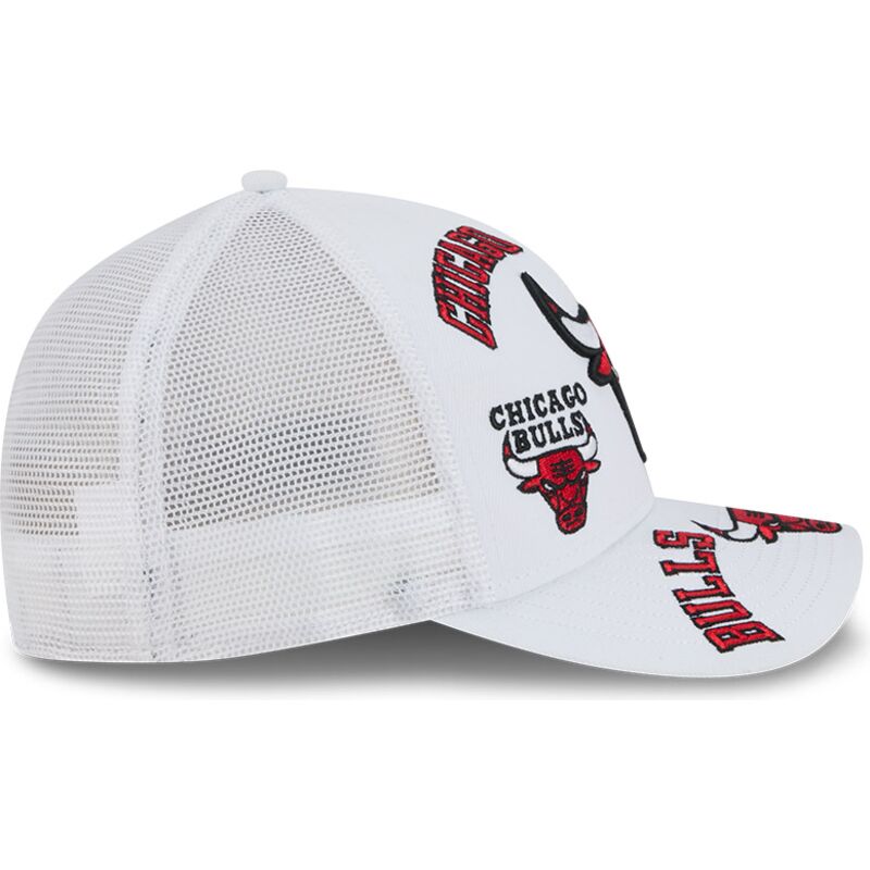 snapback-9forty-m-crown-a-frame-all-over-chicago-bulls-nba-new-era