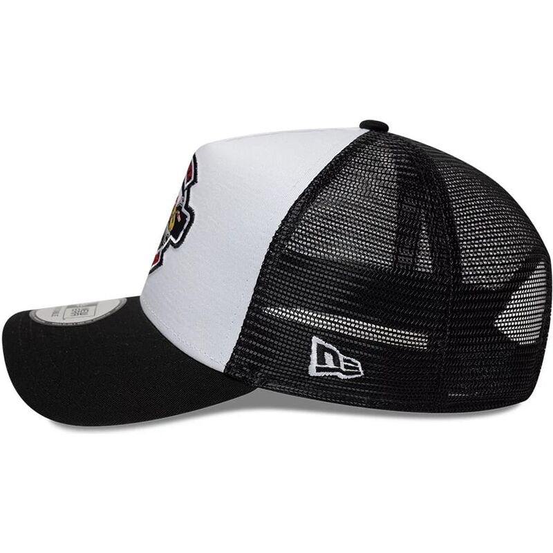 snapback-a-frame-location-icon-pigs-eye-garage-new-era