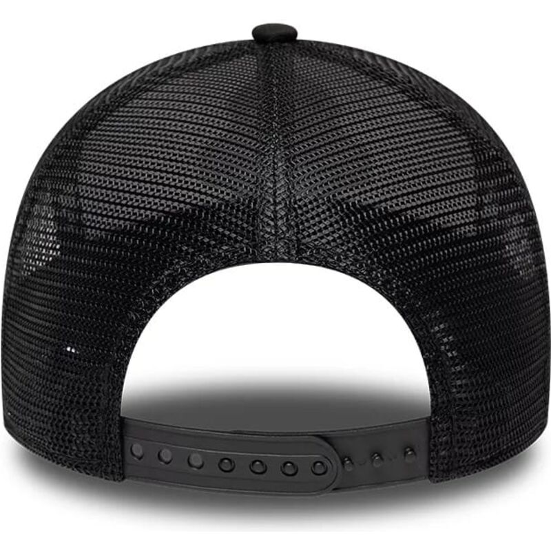 snapback-a-frame-location-icon-pigs-eye-garage-new-era
