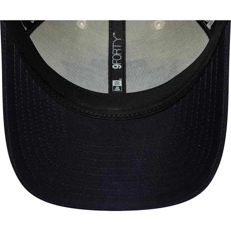 gorra-curva-beige-y-azul-marino-ajustable-9forty-m-crown-wordmark-de-buffalo-new-york-de-new-era gorra-curva-beige-y-azul-marino-ajustable-9forty-m-crown-wordmark-de-buffalo-new-york-de-new-era