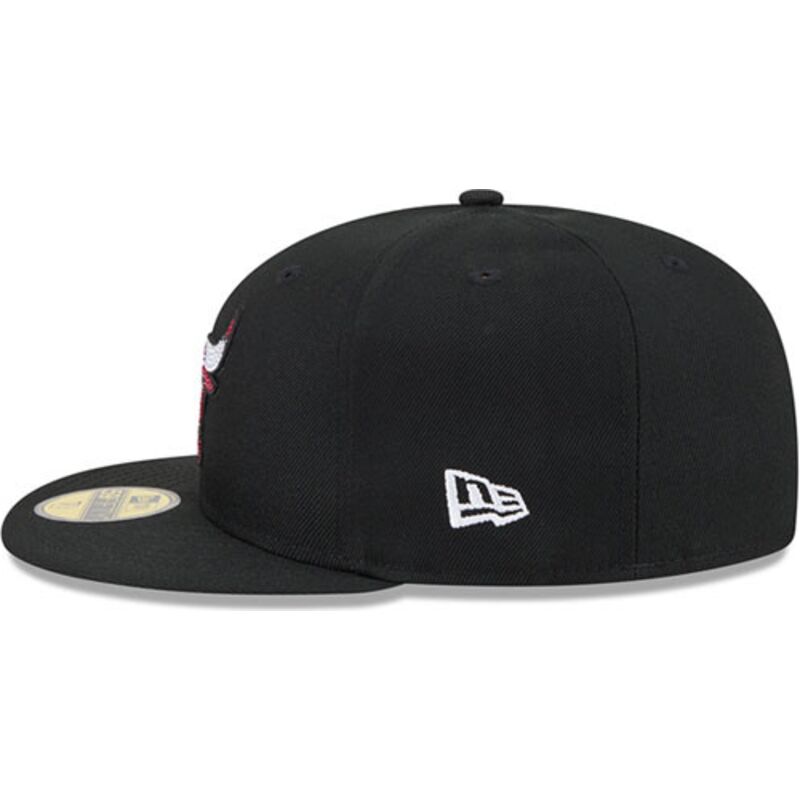 59fifty-rhinestone-badge-chicago-bulls-nba-new-era