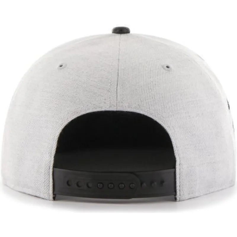 plana-snapback-lisa-lateral-new-york-yankees-mlb-47-brand plana-snapback-lisa-lateral-new-york-yankees-mlb-47-brand